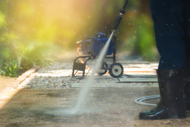 Best Driveway Pressure Washing  in East Richmond Heights, CA